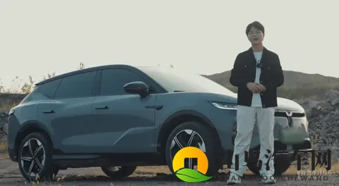 岚图知音换胎实测：韩泰达奈普 HPX-1