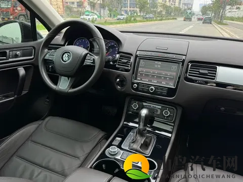 18万多拿下大众途锐，体验德系SUV的沉稳大气-1