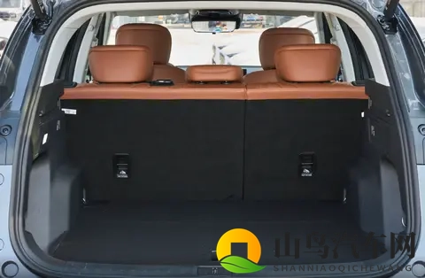 限时929万起,全系16T动力两套外观,新款奇瑞瑞虎8值得买吗?-2