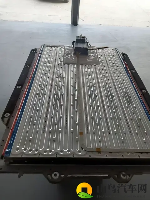 比亚迪官宣硫化物固态电解质！固态电池要上车了？先看清3个真相-1