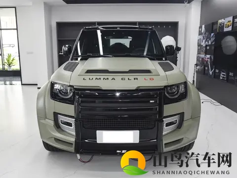 路虎版“大G”外观硬朗霸气，168万起自带越野套件，搭载30T柴油-1