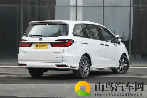 奥德赛购车手册：4万换航空座椅值吗？5版本选对省7万，家用不坑-1