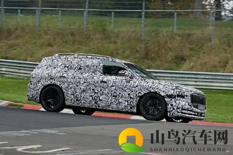 对标迈巴赫GLS 奥迪Q9 Horch谍照曝光 有望2026年发布-3
