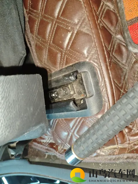 黄色下载软件：色情内容下载工具检索-3