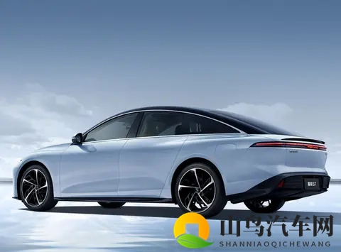 东风11月将上市3款新车，最便宜的C级车焕新升级-3