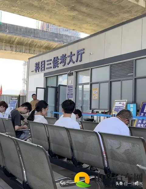 2020年教练说我们是“最幸运考生”,如今11月驾考新政落地,才懂-3