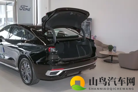 长安福特放大招了！蒙迪欧20T豪华型：大马力+低油耗，真香！-2