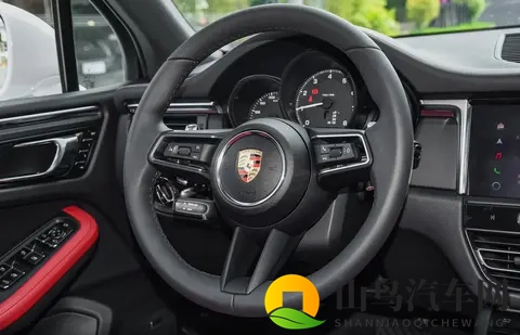 可运动、可舒适,提供三种动力系统,深度体验20T Macan-1