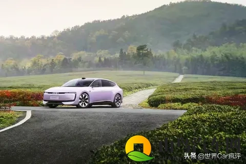 奥迪又一款纯电SUV，2359万起，34秒破百，最大续航773km，好香-3