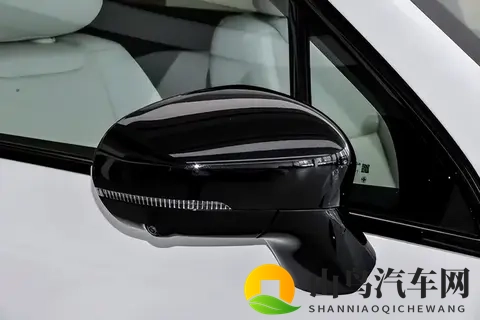 已有燃油车,还想加购家用六座?这台可能是最稳的选择-3