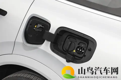 连续三天每日定量破千,深蓝S09凭什么这么火?看完你就懂了-2