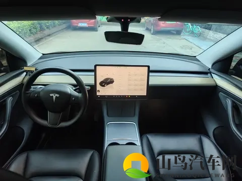 16万多拿下22年Model Y，通勤代步真香警告！-3