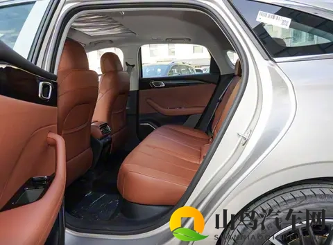 国民家轿迎来代际革新,第五代帝豪-3