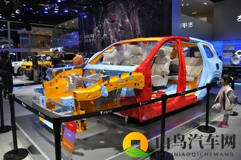 插混和增程的思考:明明是双胞胎,实际打得比狗血剧还热闹-3