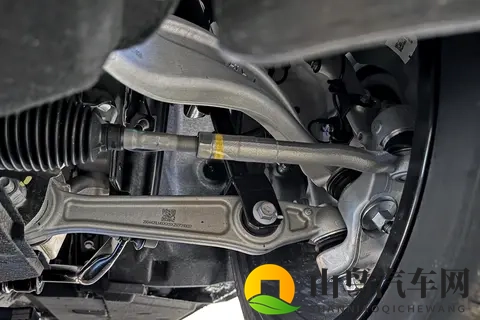 2025款红旗H9购车手册：那个版本适合你？-1