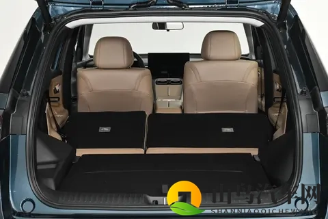 亏电油耗低至55L,动力强劲静谧性好,AION i60增程版来了-3