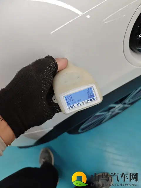 23年MINI COOPER S，准新车22万，精致女孩代步新选择？-1