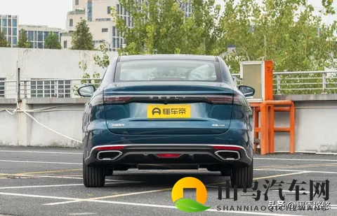 第五代帝豪来袭，国产车又变样了-2