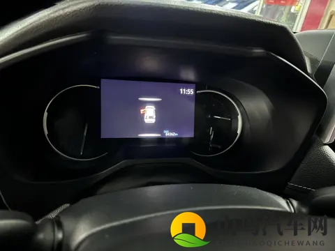 10万出头,家用代步好选择,省心耐用二手丰田RAV4荣放-1