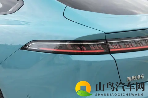 探析东风奕派eπ007+四驱版的技术内涵与市场定位-3