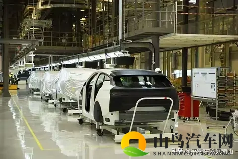 欧美ww:欧美车市新亮点:宝马3系震撼上市,电动汽车成新宠-3