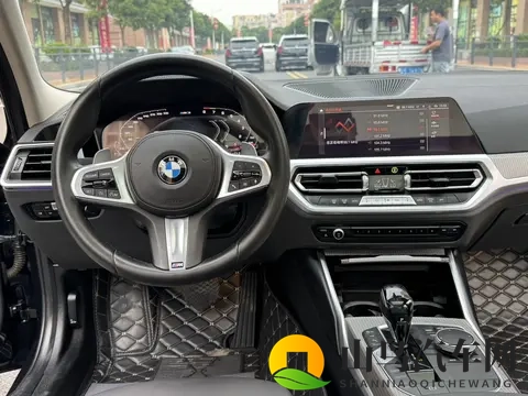 15万多拿下20款宝马325i，圆你蓝天白云梦-3