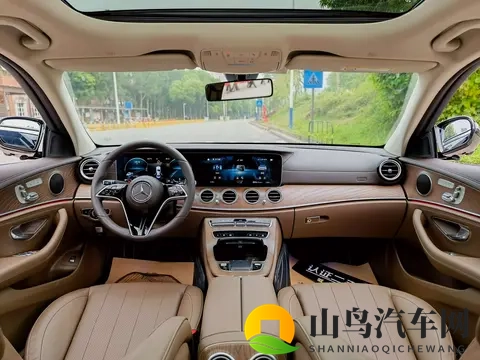 戴璐婚房原声视频播放：明星婚房揭秘：简约现代风，家居设计趋势大解析-3