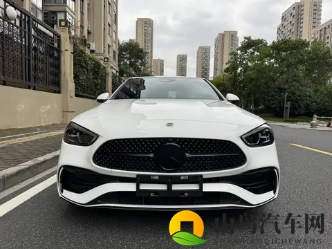 23年10月一手奔驰C级，21万公里，这成色还用多说？-3