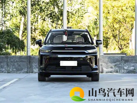 埃安全新SUV开启预售，外观沉稳大气，纯电_增程动力可选，还看啥-2