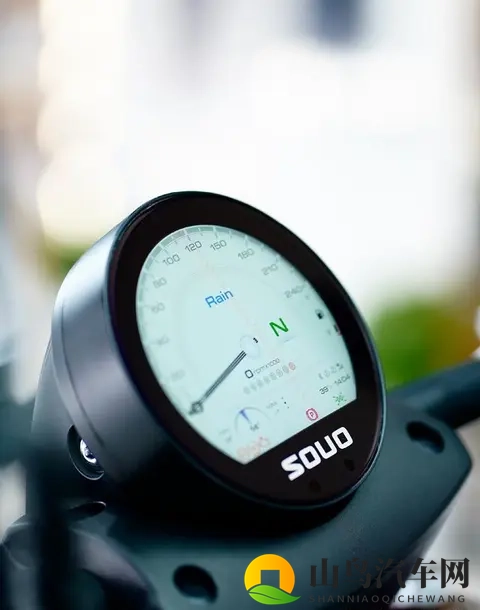 新车  1898万元起，20升8缸发动机，长城灵魂巡航车S2000-2