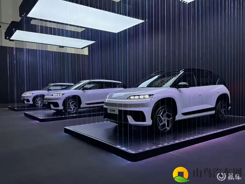 单车导购丨11.98万起北京现代EO 羿欧，该怎么选？-1