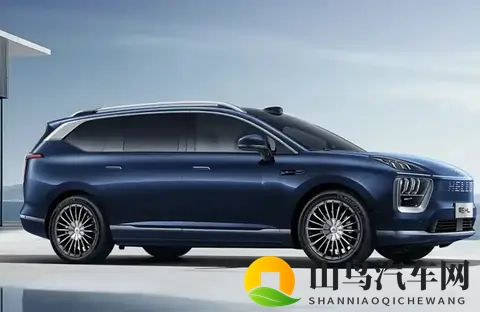 从20万级到15万级，昊铂GT再上新，低价走量成杀手锏-3