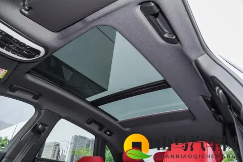 2026 款 Macan 燃油与电动怎么挑?结合需求与预算 60 万方案参考-3