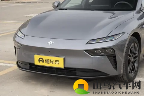 智美超能轿跑实至名归，东风奕派eπ007+深度体验-3