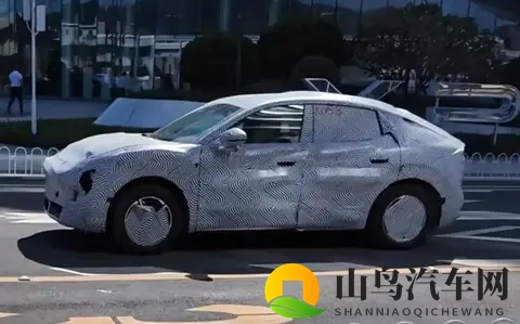 小鹏MONA SUV曝光!造型酷似Model Y,要给乐道L60上强度!-2