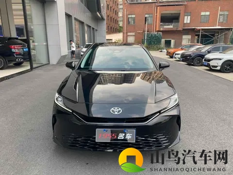 准新一手丰田凯美瑞：2024款双擎，15万公里，省油代步优选-3