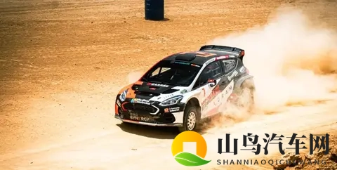 插入蜜桃:汽车内饰新潮流:蜜桃形状技术引领舒适新风尚-2