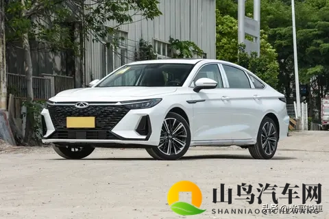 2025年1-9月紧凑型轿车销量榜，轩逸亚军，星瑞第7，威朗第29名。-1