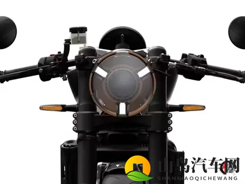 万元级V4动力！钱江QJMOTOR EQUUS 600咖啡骑士，即将亮相米兰-1