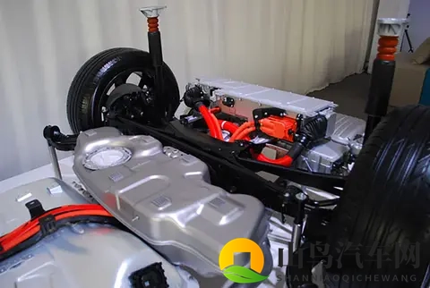 乙醇汽油在冬季低温环境中是否会油水分层，进而损坏发动机？-1