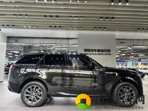 杨玉环的三港版香港:都市精英之选,尽享豪华驾驭体验-2