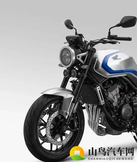 本田四缸车要卖四万？街车圈炸锅了，年轻人悄悄在算账-1