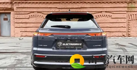 进口皇冠购车指南：先锋_时尚_精英_旗舰怎么选，这篇只说大实话-2