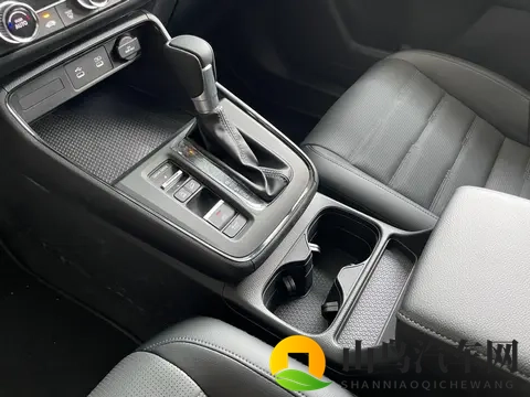 CR-V全球30年荣耀款对比皓影，家用SUV到底该怎么选？-3