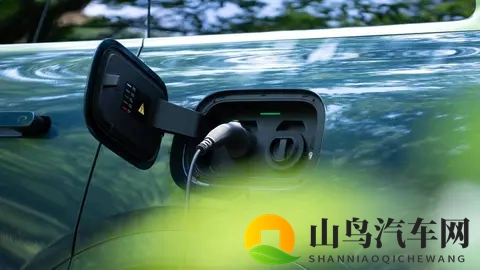 特斯拉落后实锤了？国产车几年前的功能，终于有了，还只有一款车-3