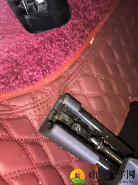 235万！准新一手宝马3系，驾驭运动激情-1