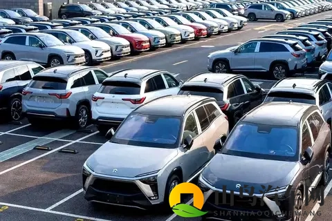 最高补35万！2025报废新规出台，三类车强制淘汰在即-1