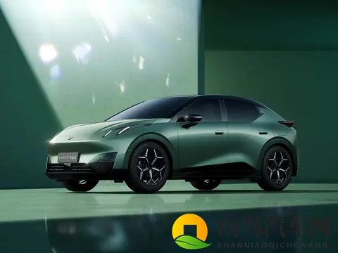 年年改款但销量一般，模糊的定位耽误了极氪X-3