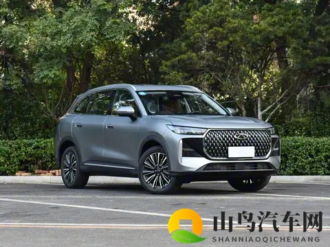 一觉醒来，全新瑞虎8正式亮相，提供两种外观内饰，定位大五座SUV-3