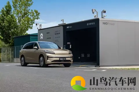 座座都享VIP待遇、6人10箱轻松收纳、乐道L90太能装-2